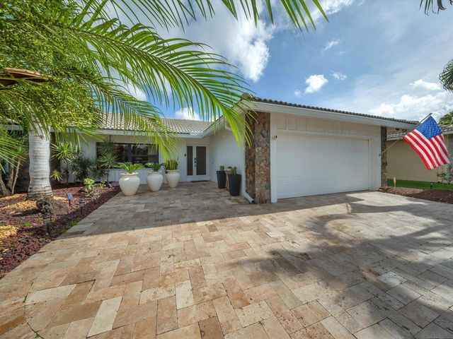 10134 Crosswind Road, Boca Raton, FL 33498