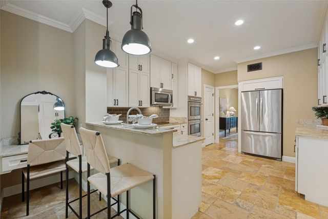 4390 Cochran Chapel Circle, Dallas, TX 75209