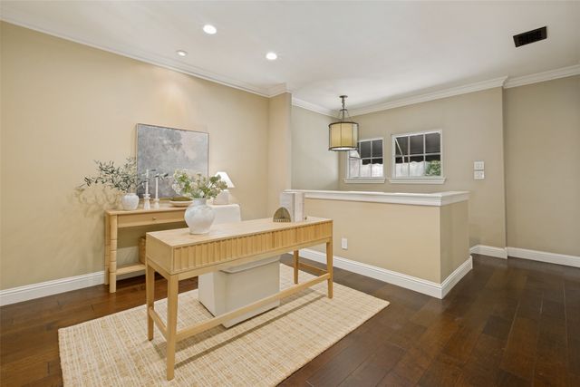 4390 Cochran Chapel Circle, Dallas, TX 75209