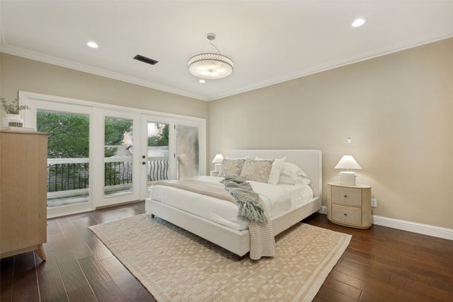 4390 Cochran Chapel Circle, Dallas, TX 75209
