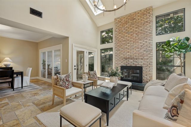 4390 Cochran Chapel Circle, Dallas, TX 75209