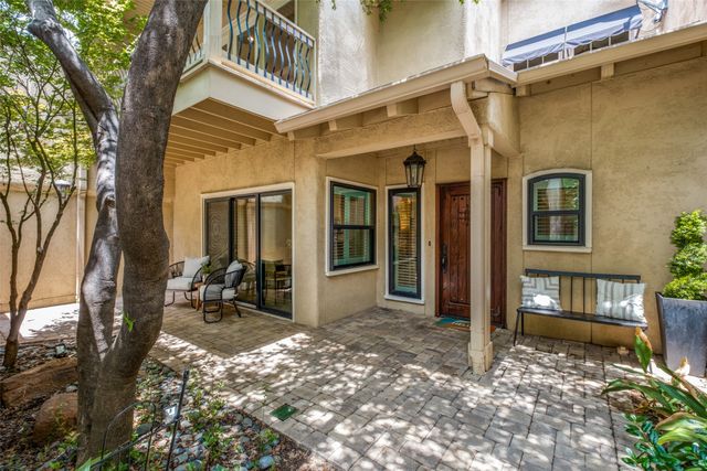 4390 Cochran Chapel Circle, Dallas, TX 75209