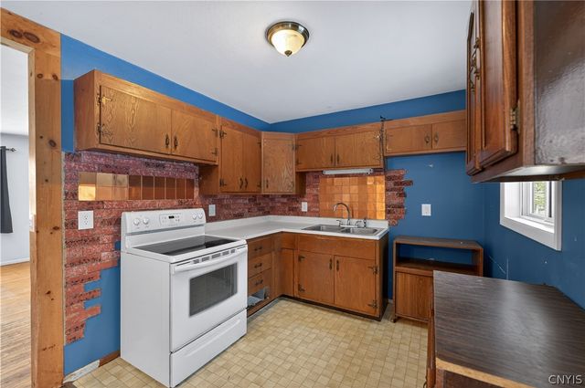 5341 State Route 294, Lewis, NY 13309