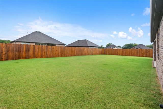2105 Oliver Street, Pea Ridge, AR 72751