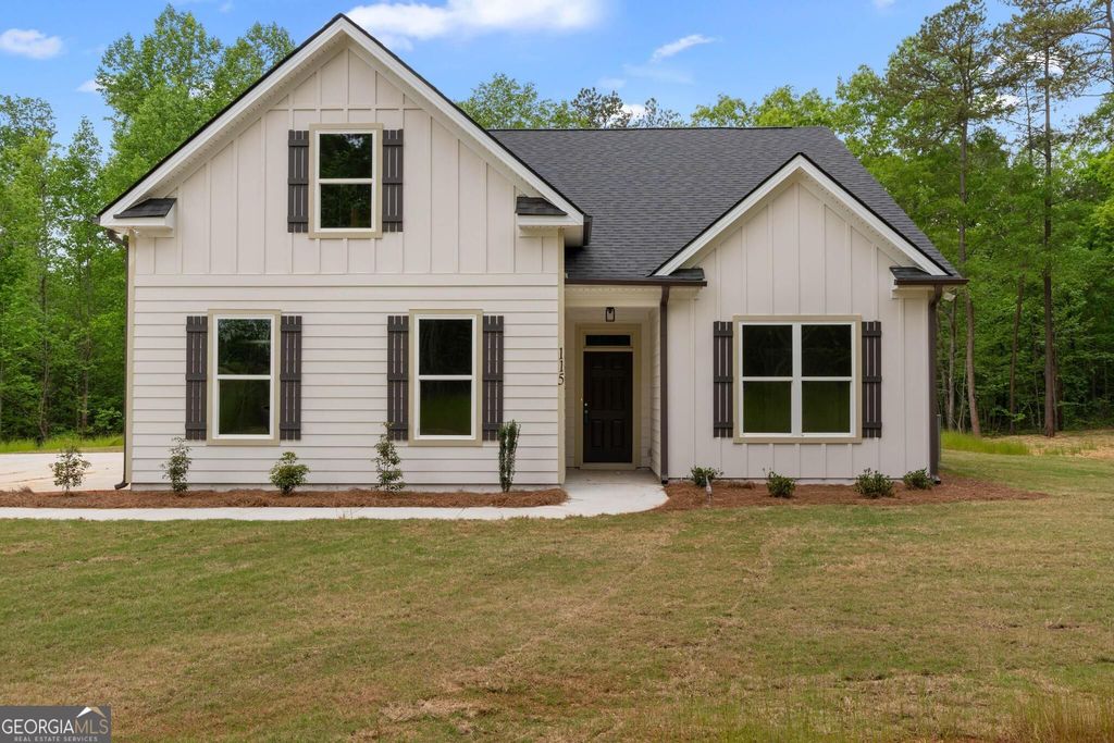 67 Oak Road, Locust Grove, GA 30248