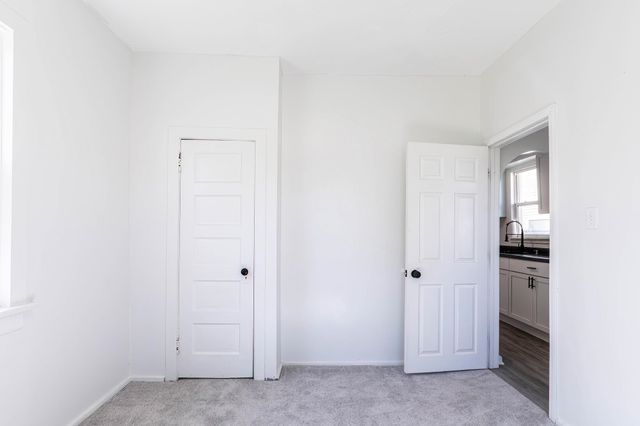 2515 S Hanna Street, Fort Wayne, IN 46803