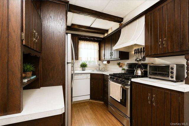 3026 Avenue T, Brooklyn, NY 11229