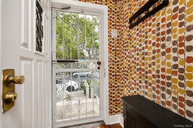 3026 Avenue T, Brooklyn, NY 11229