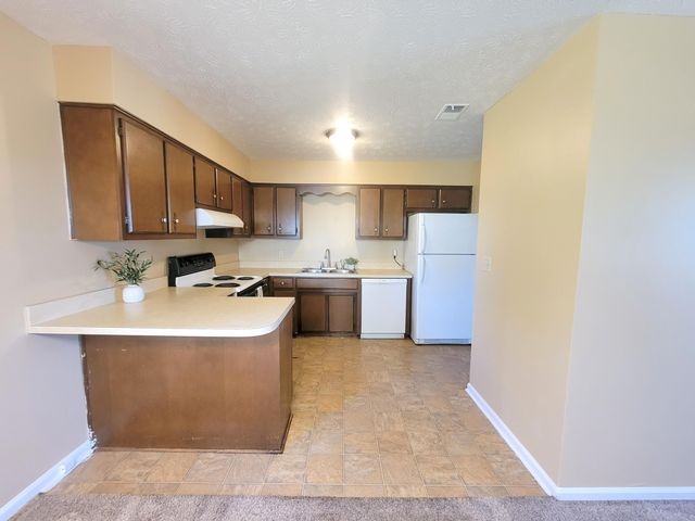 125 Schenkelwood Drive, Frankfort, KY 40601