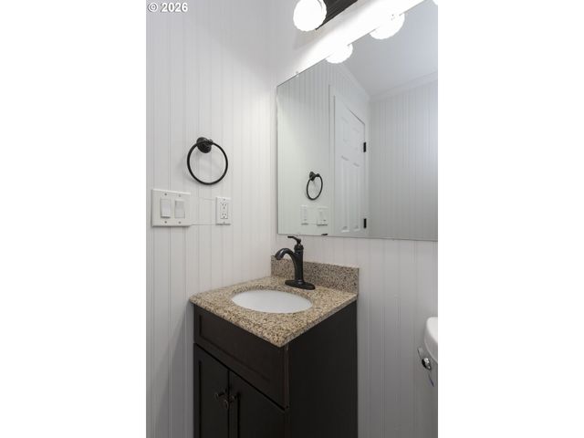 3612 E HEATER St, Newberg, OR 97132