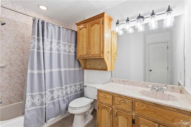 3214 Black Oak Lane, Mission, TX 78573