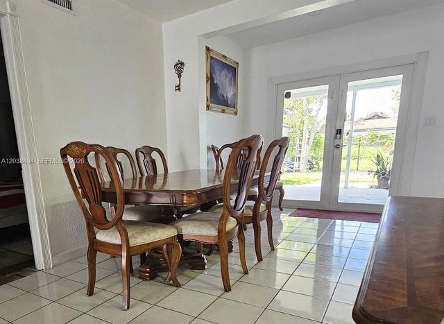 572 E 38th Street, Hialeah, FL 33013