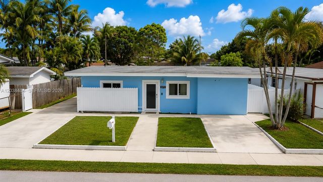 572 E 38th Street, Hialeah, FL 33013