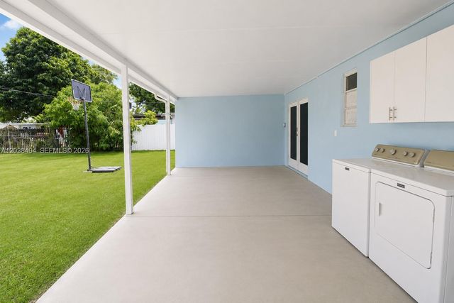 572 E 38th Street, Hialeah, FL 33013