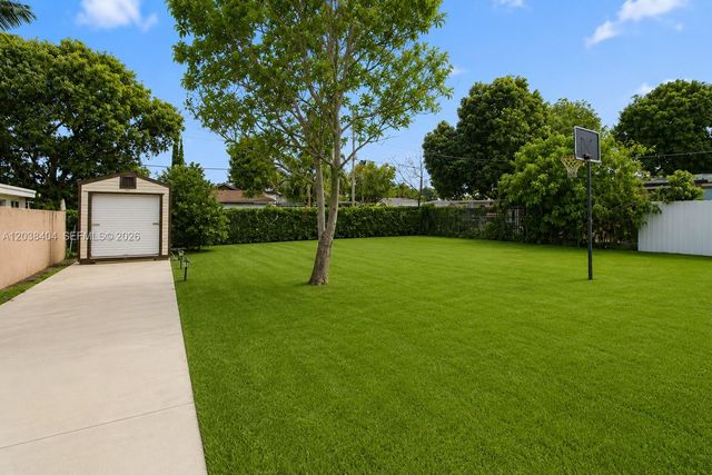 572 E 38th Street, Hialeah, FL 33013