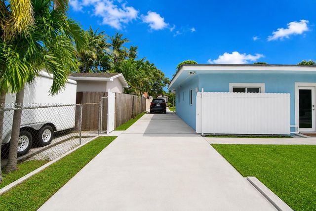 572 E 38th Street, Hialeah, FL 33013