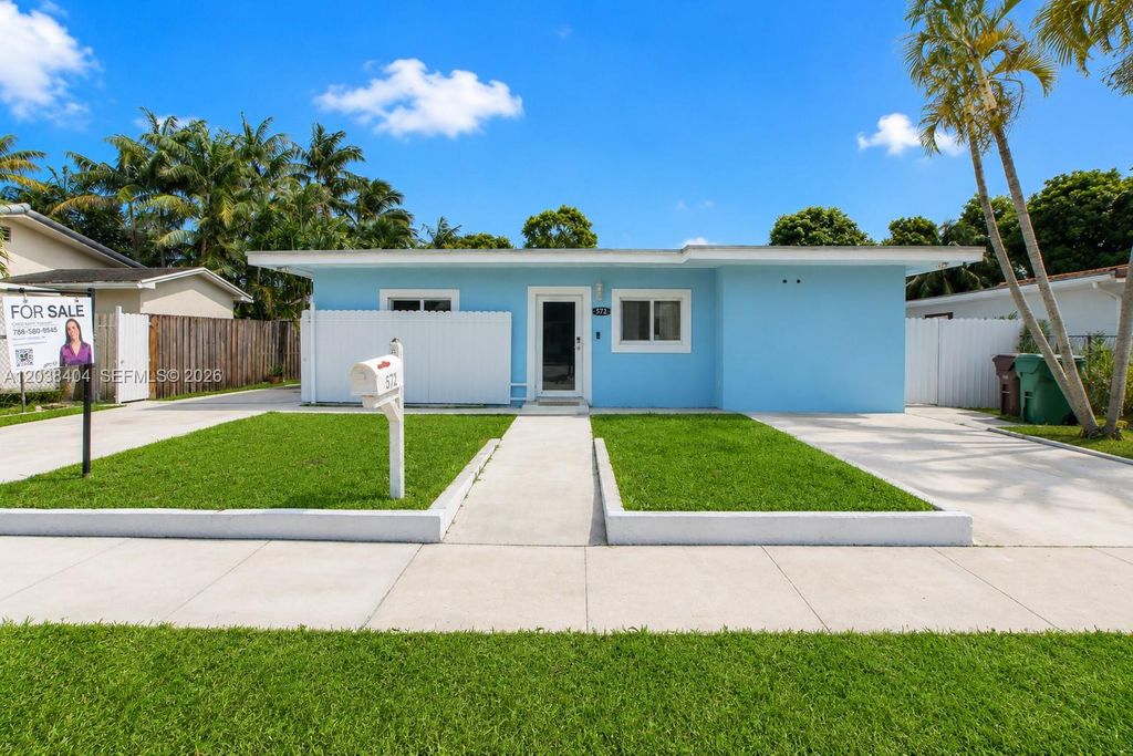 572 E 38th Street, Hialeah, FL 33013