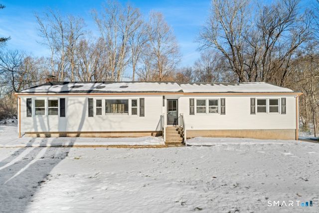 489 Derby Milford Road, Orange, CT 06477