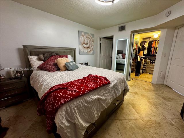 6746 SW 115th Ct 203, Miami, FL 33173