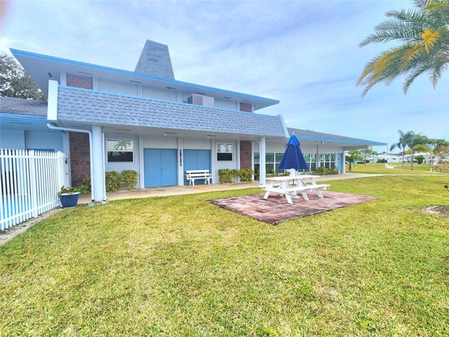 2223 Park Lane 105, Hollywood, FL 33021