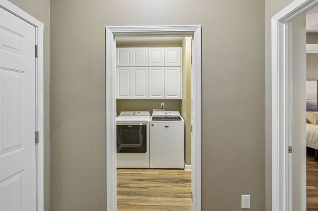 2204 Bee Hive Dr, Columbia, TN 38401