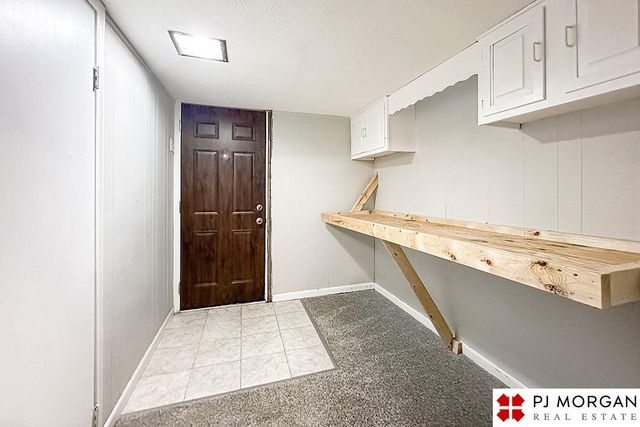 7514 Chandler Hills Drive, Omaha, NE 68147