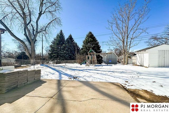 7514 Chandler Hills Drive, Omaha, NE 68147