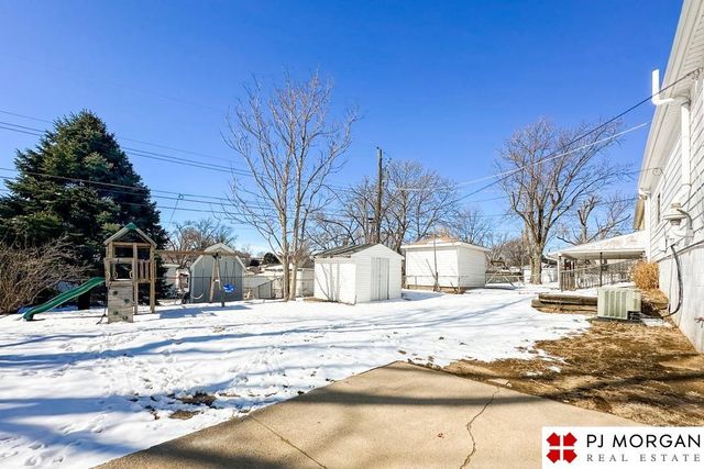 7514 Chandler Hills Drive, Omaha, NE 68147