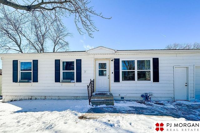 7514 Chandler Hills Drive, Omaha, NE 68147