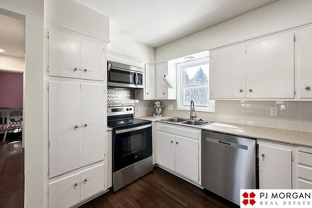 7514 Chandler Hills Drive, Omaha, NE 68147