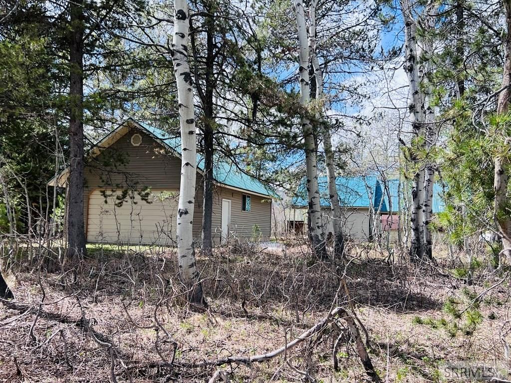 Image 16 of property listing at 4780 Fir Street, Island Park, ID 83429