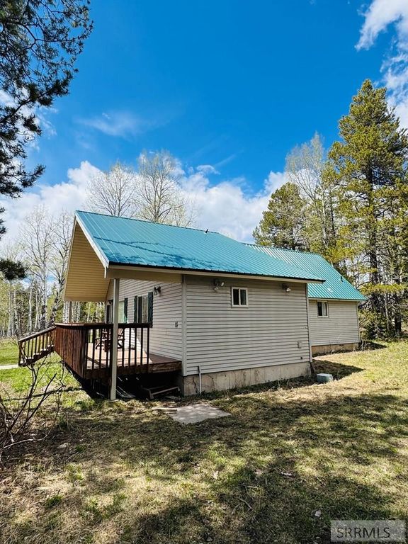 Image 9 of property listing at 4780 Fir Street, Island Park, ID 83429