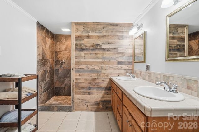 176 Meek Road, Gastonia, NC 28056