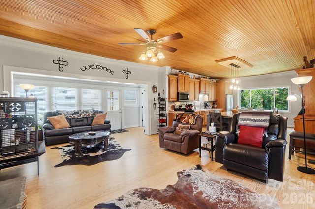 176 Meek Road, Gastonia, NC 28056