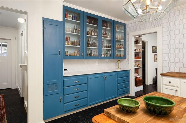 619 S Missouri Avenue, Weslaco, TX 78596