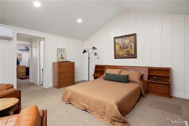 619 S Missouri Avenue, Weslaco, TX 78596