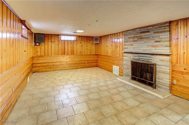 20825 Fairmount Boulevard Boulevard, Shaker Heights, OH 44118