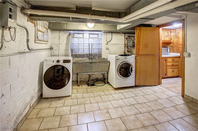 20825 Fairmount Boulevard Boulevard, Shaker Heights, OH 44118