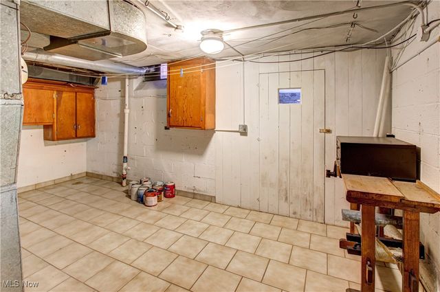 20825 Fairmount Boulevard Boulevard, Shaker Heights, OH 44118