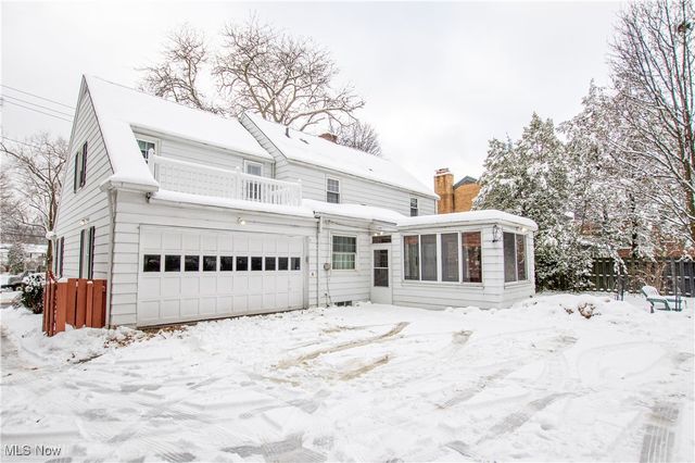 20825 Fairmount Boulevard Boulevard, Shaker Heights, OH 44118