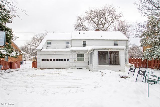 20825 Fairmount Boulevard Boulevard, Shaker Heights, OH 44118