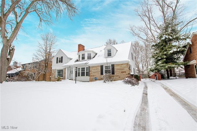 20825 Fairmount Boulevard Boulevard, Shaker Heights, OH 44118