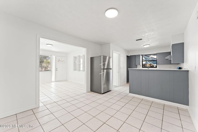 4721 BEDFORD Road, Jacksonville, FL 32207