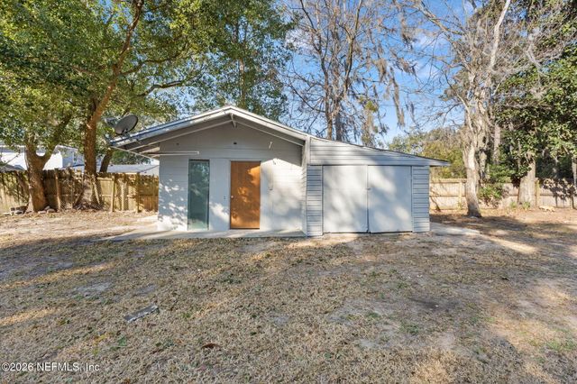 4721 BEDFORD Road, Jacksonville, FL 32207
