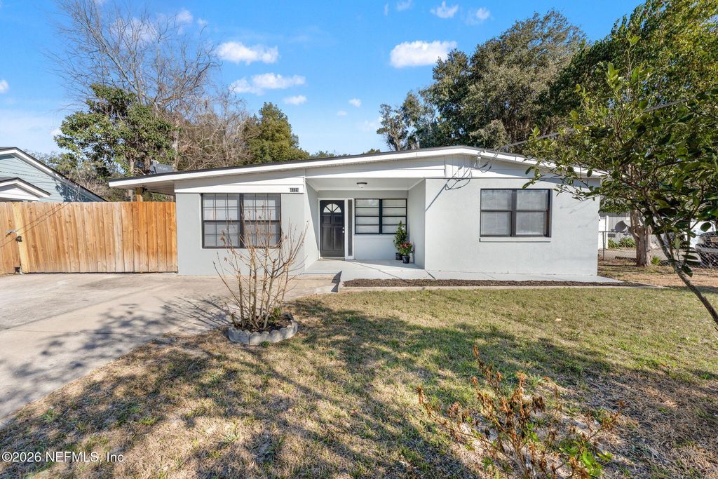 4721 BEDFORD Road, Jacksonville, FL 32207