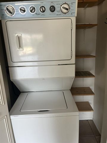 6103 Orchard Lake Road 203, West Bloomfield, MI 48322
