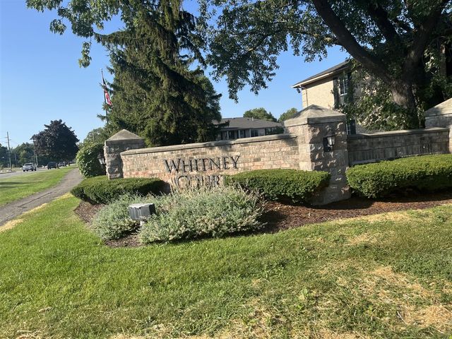 6103 Orchard Lake Road 203, West Bloomfield, MI 48322