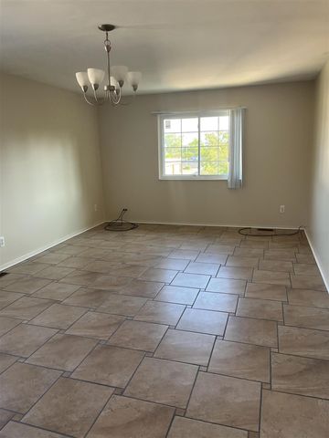 6103 Orchard Lake Road 203, West Bloomfield, MI 48322