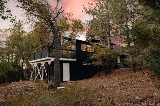 1412 Rockspray Drive, Big Bear Lake, CA 92315