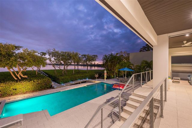 222 MORNINGSIDE DRIVE, Sarasota, FL 34236